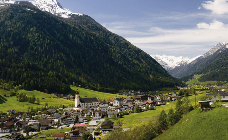 Escursioni tra le Alpi tirolesi nella Valle dello Stubai nelle vostre vacanze estive