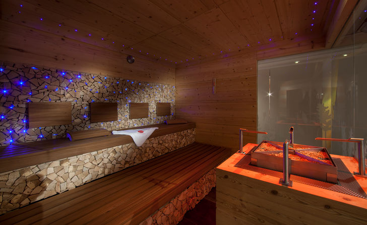 Pure relaxation in the Bergcristall Wellness Hotel in the Stubai valley