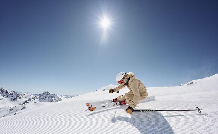 Skifahren_Stubaier_Gletscher_-c-_Andre_Schoenherr__media__4_.jpg